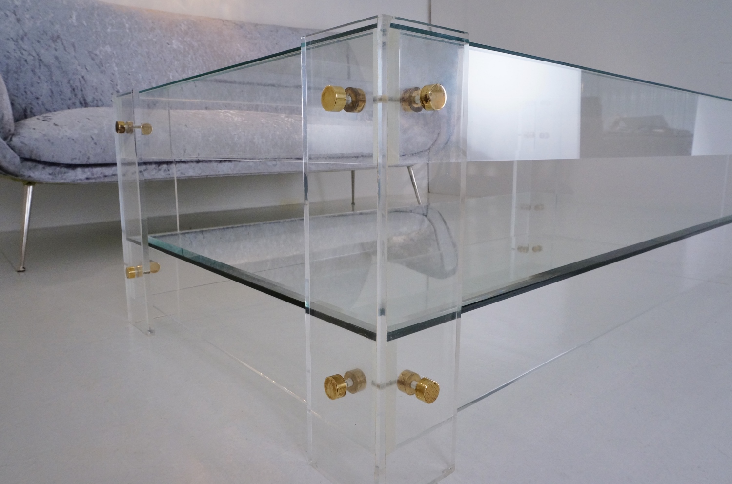 Lucite coffee table with shelf discount